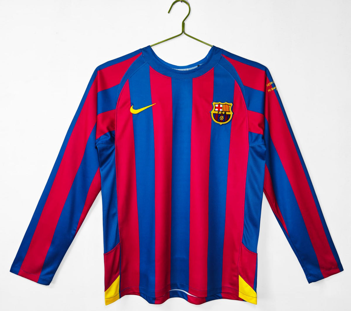 PREMIUM QUALITY PRINTED FOOTBALL RETRO JERSEY